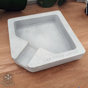 Monad - Concrete Ashtray - Grey | Les Fines Lames - Cuban Ashes